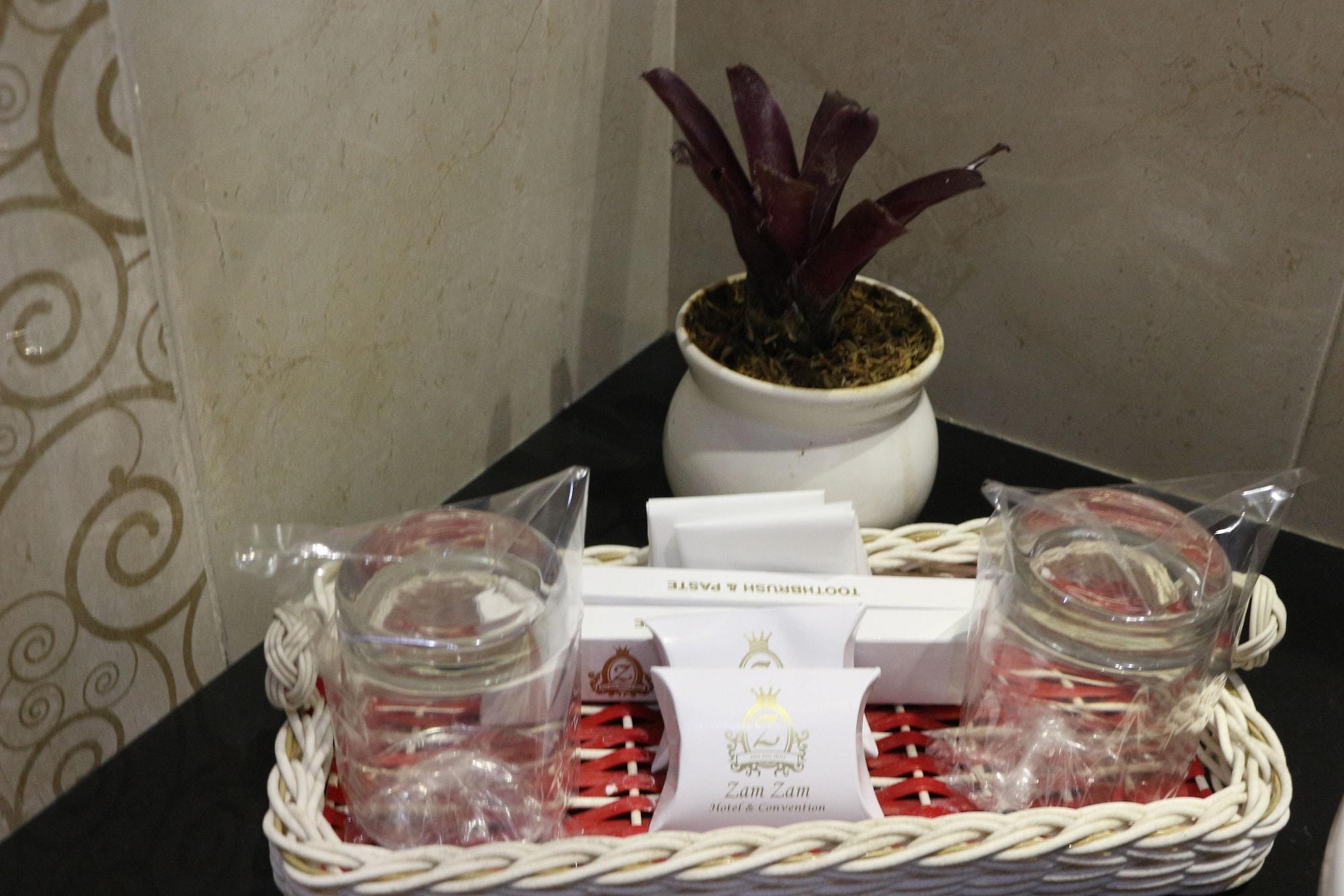 Zamzam Hotel And Resort Batu  Εξωτερικό φωτογραφία