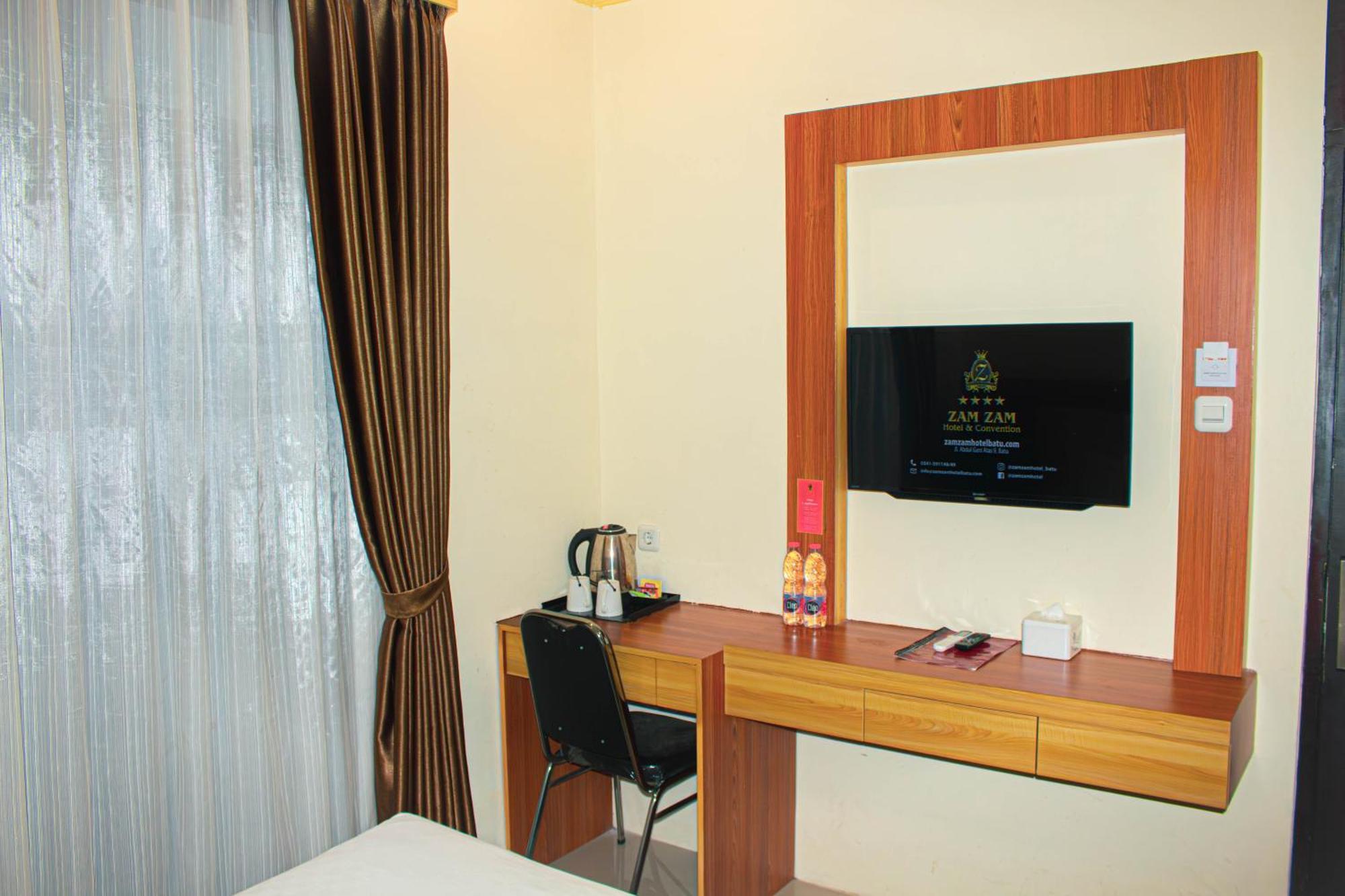 Zamzam Hotel And Resort Batu  Εξωτερικό φωτογραφία