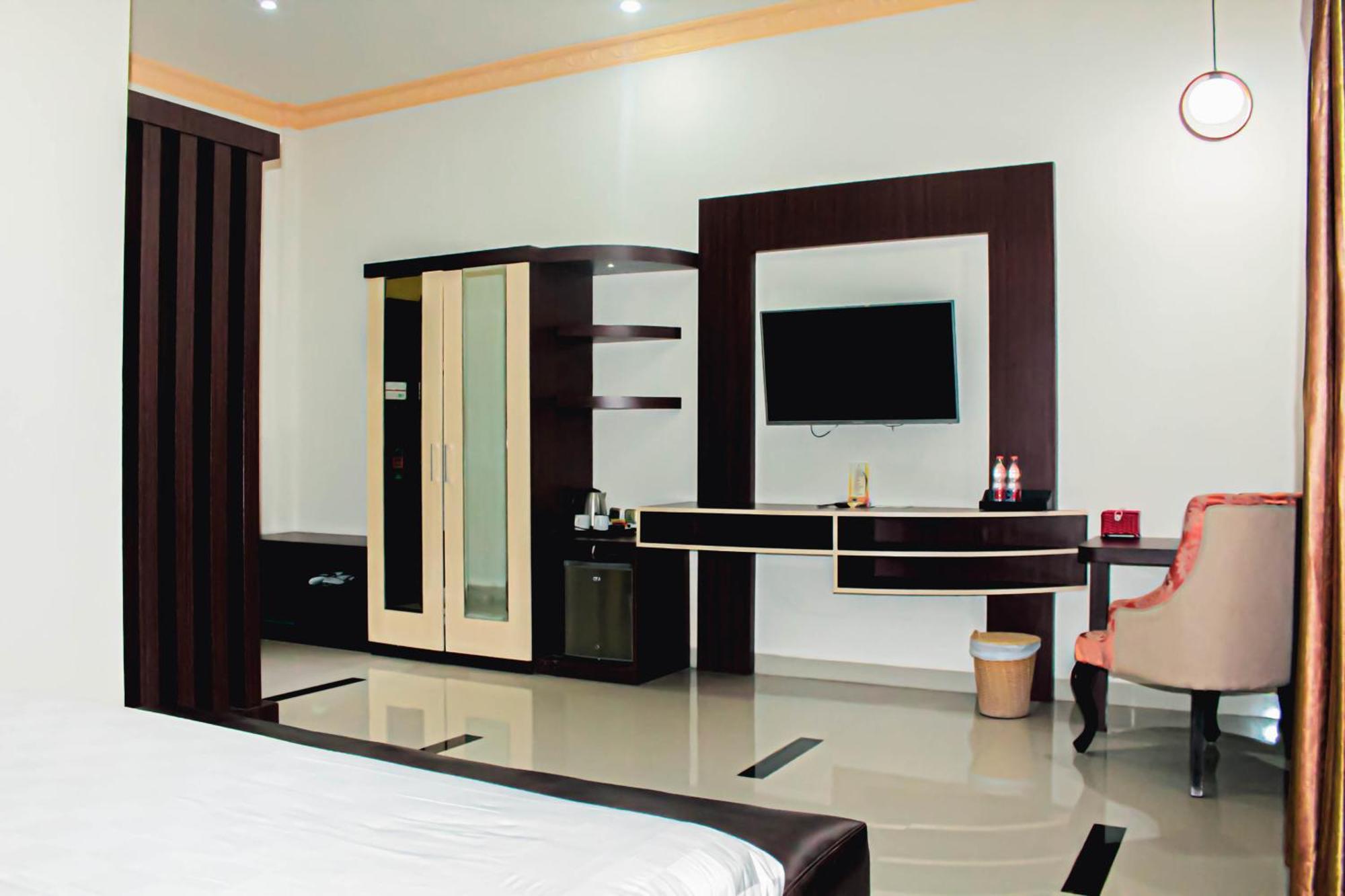 Zamzam Hotel And Resort Batu  Εξωτερικό φωτογραφία