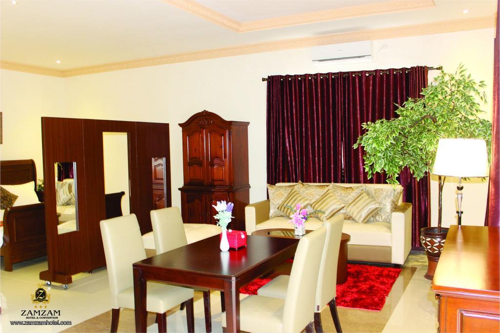 Zamzam Hotel And Resort Batu  Εξωτερικό φωτογραφία