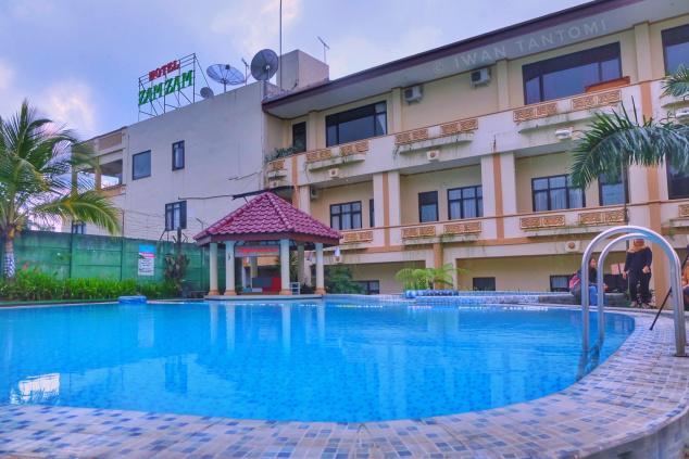 Zamzam Hotel And Resort Batu  Εξωτερικό φωτογραφία